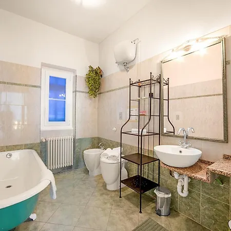 Apartment La Vie Enchanting Sea View - Happy Alassio